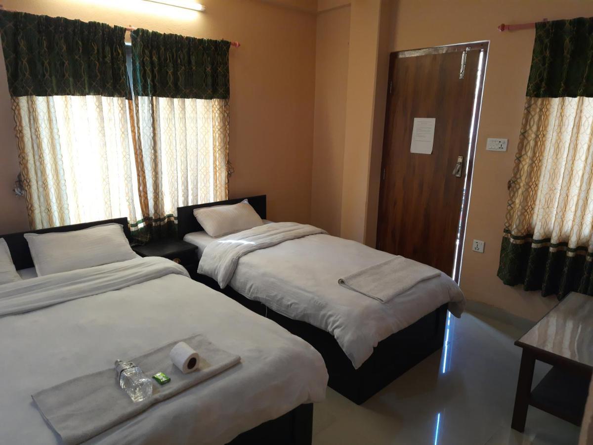 Hotel Eagle Zone Pokhara Exterior photo