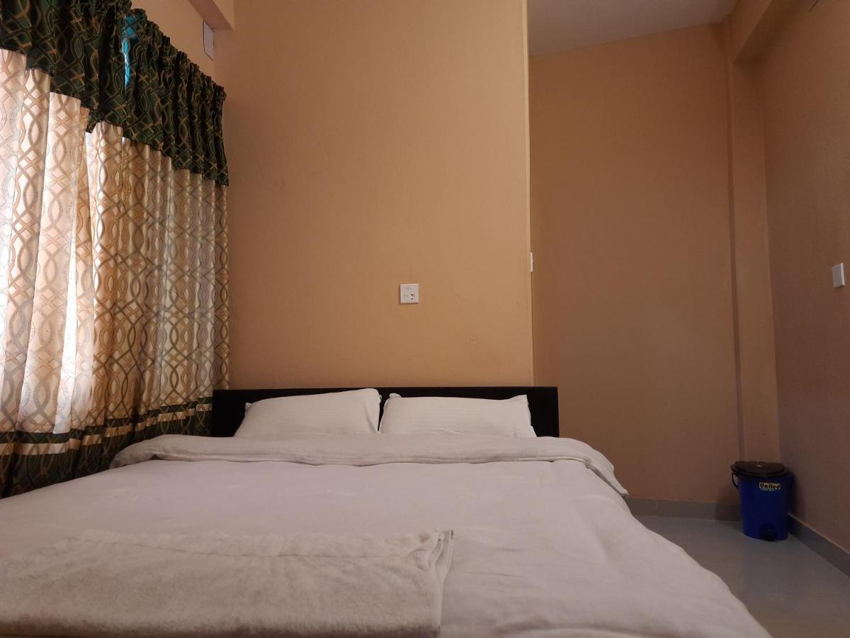 Hotel Eagle Zone Pokhara Exterior photo