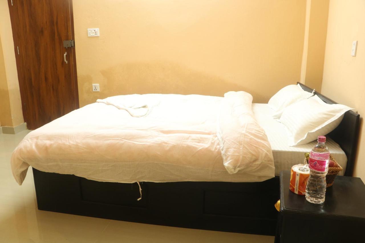 Hotel Eagle Zone Pokhara Exterior photo